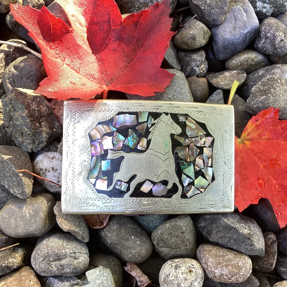 Abalone Inlay Running Horse Design Abstract Metal Belt Buckle